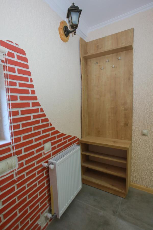 Apartment Nino Botanical Tbilisi Bagian luar foto